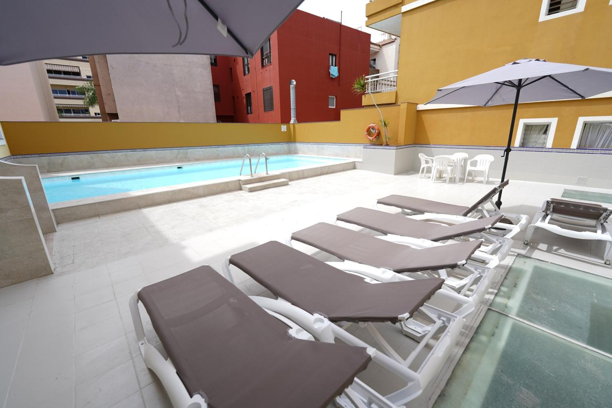 Apartamentos Rf Bambi Adults Only Puerto de la Cruz  Eksteriør billede